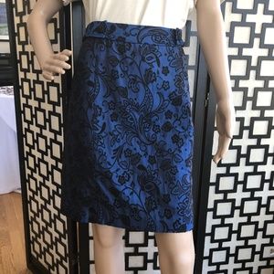 Harold's Brand Blue and Black Pattern Skirt
